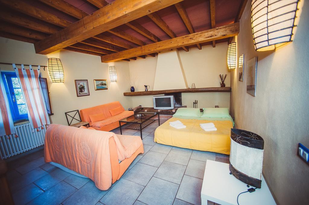 Casa Vacanze Al Settimo Cielo Massa  Exterior foto